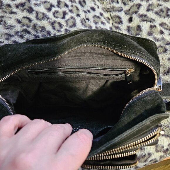 Núnoo | Ellie Black Suede Crossbody Bag - Picture 9 of 12